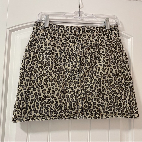 ☼CHEETAH PRINT SKIRT☼ - Picture 3 of 4